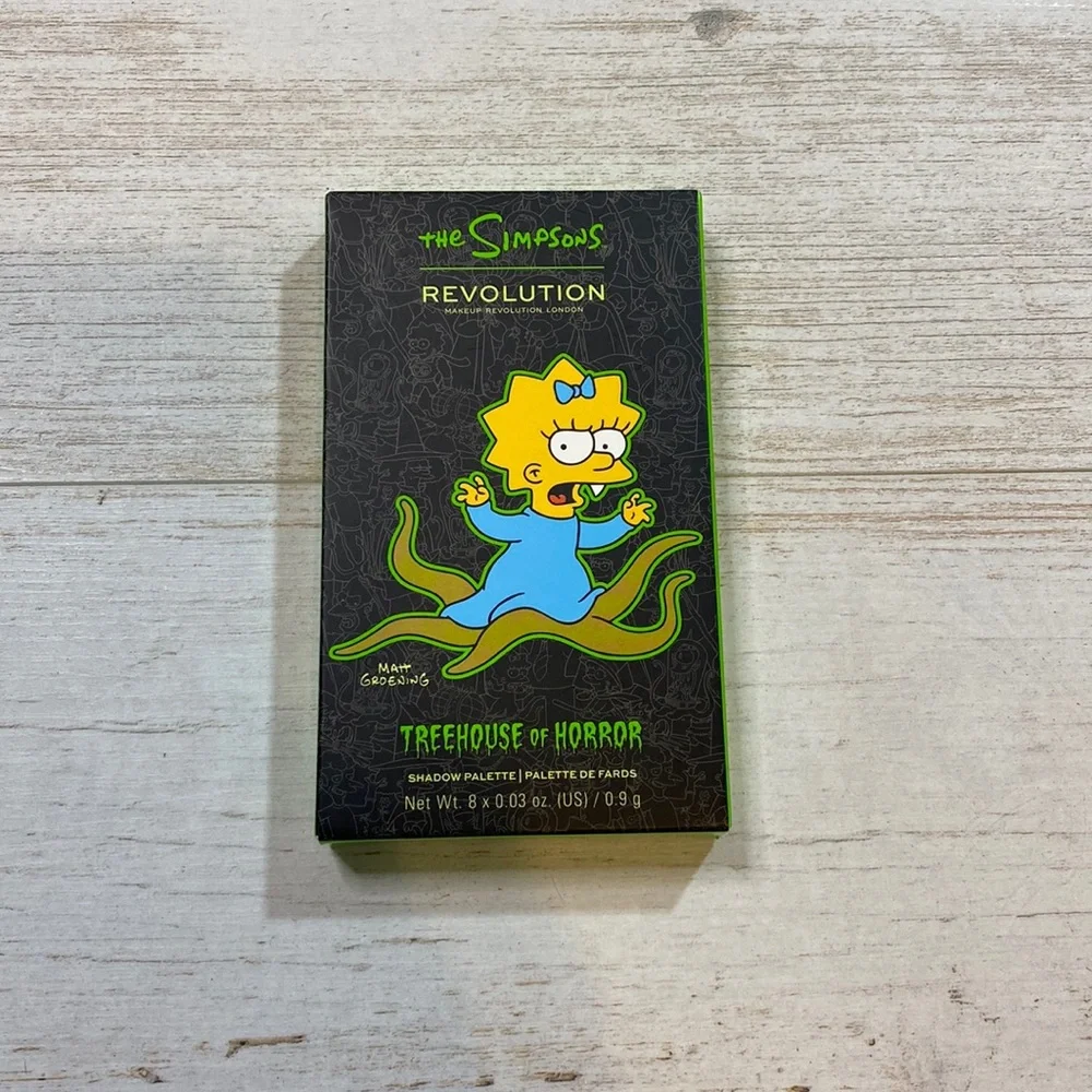 Revolution The Simpson Treehouse Of Horror Alien Maggie Eyeshadow Palette